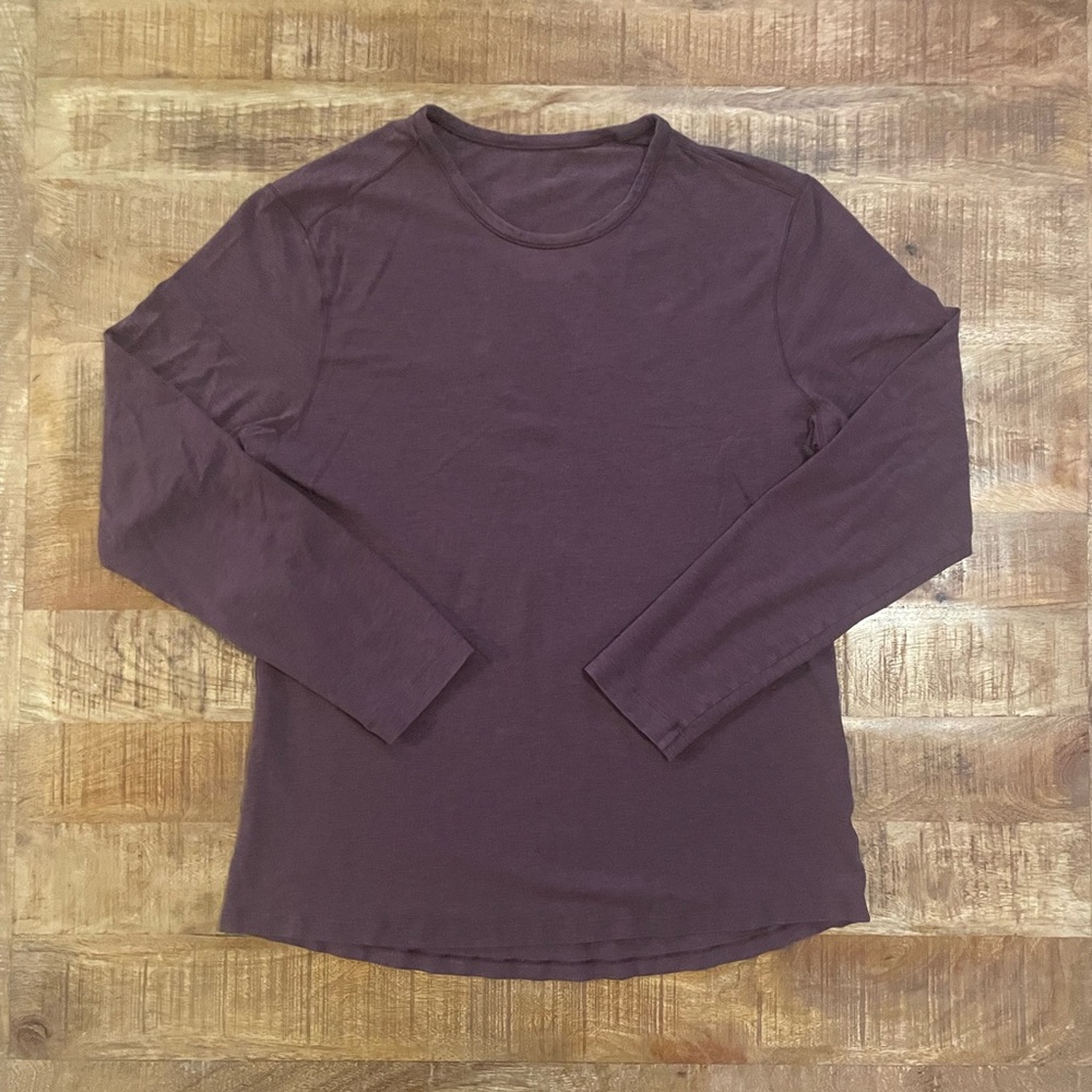 Lululemon 5 Year Basic Long Sleeve Shirt - Picture 2 of 5